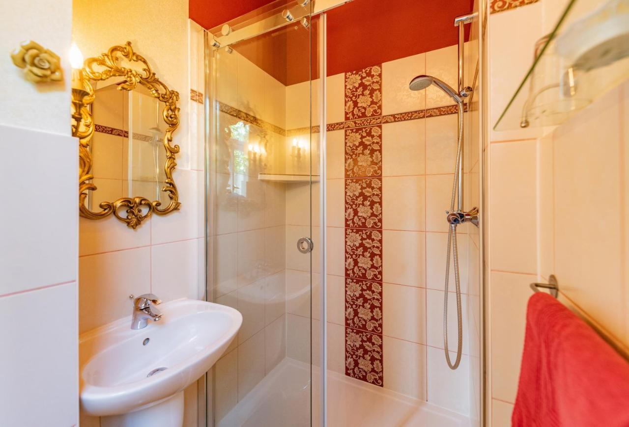 Hotel Villa Rossek باد ليبنستين المظهر الخارجي الصورة